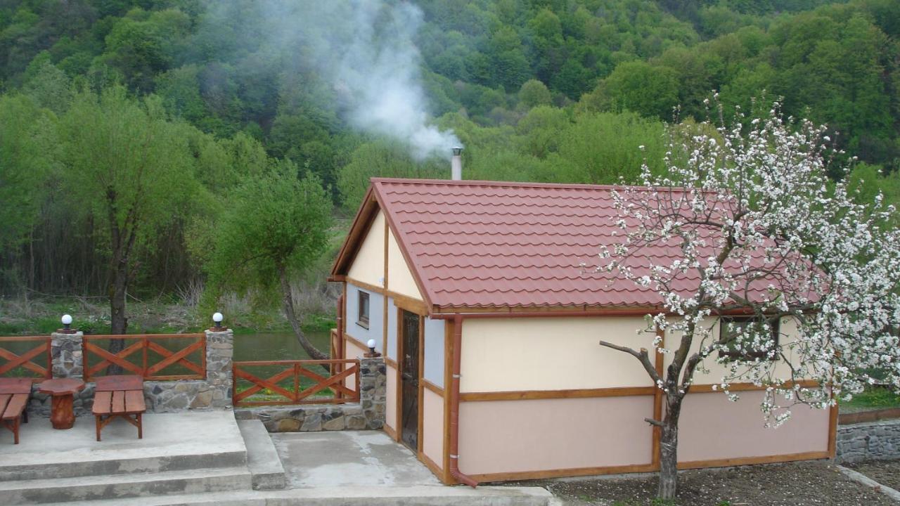 Bilovoddya Hotel Sil Екстериор снимка